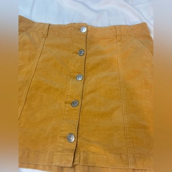 Forever 21 button down‎ skirt size 31 / 12 - Picture 2 of 4